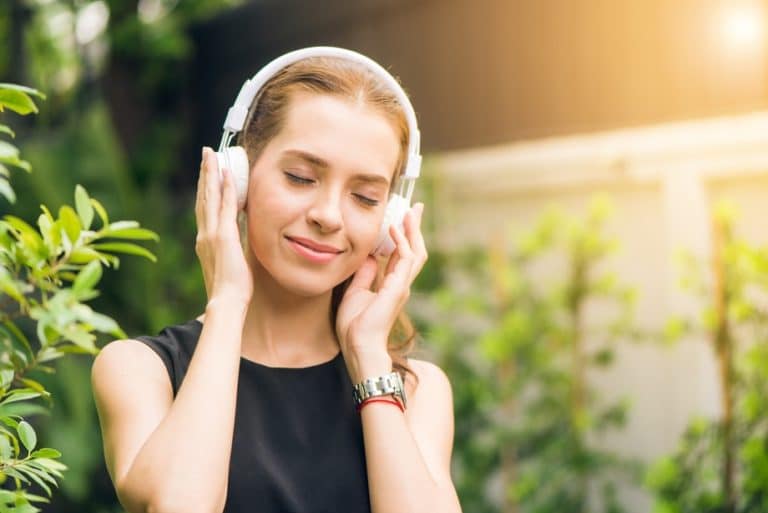 google play music on smartwatch